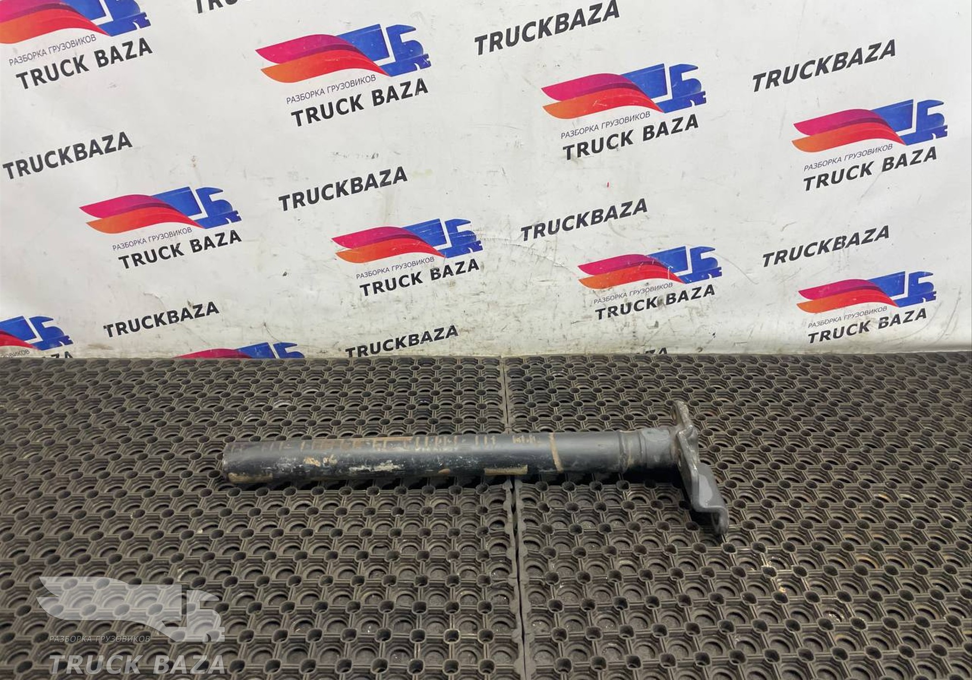 DC4616A311CD Кронштейн крыла для Ford F-MAX (с 2018)