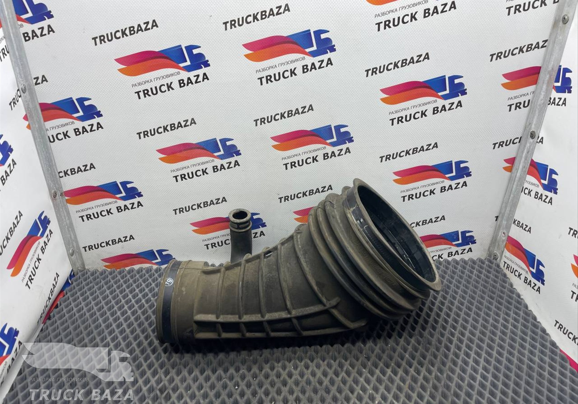 51094020274 Патрубок воздушного фильтра для Man TGX II (с 2012)