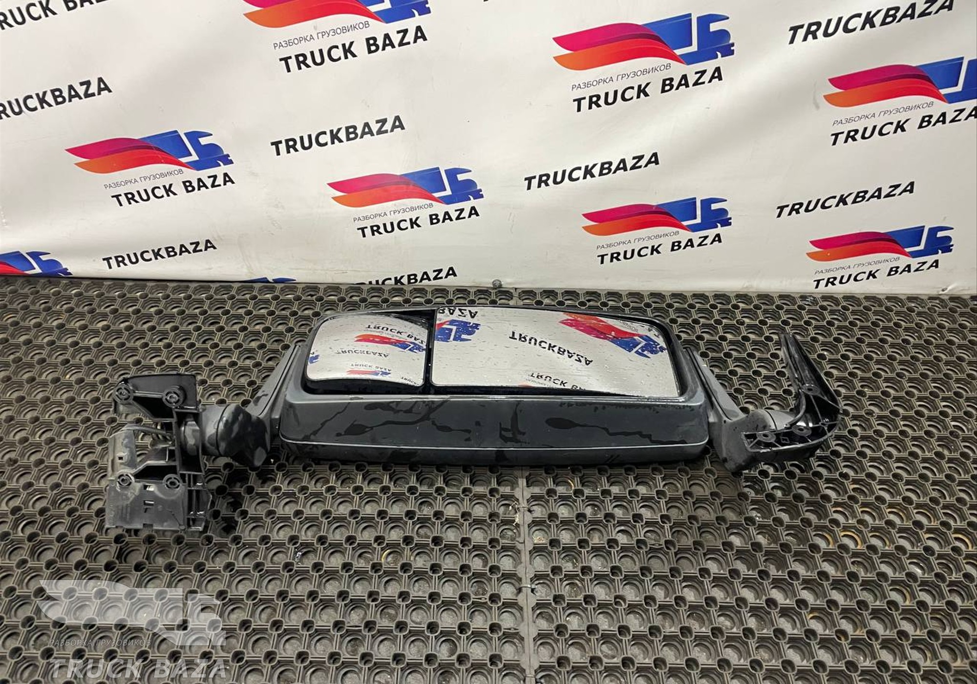 81637306534 Зеркало заднего вида боковое Левое для Man TGX II (с 2012)