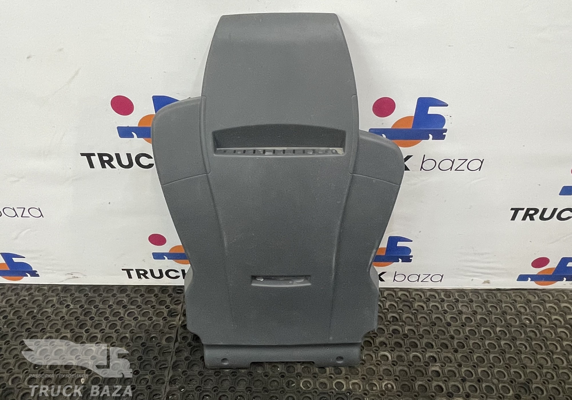 1010443 Крышка спинки сиденья для Man TGS II (с 2012)