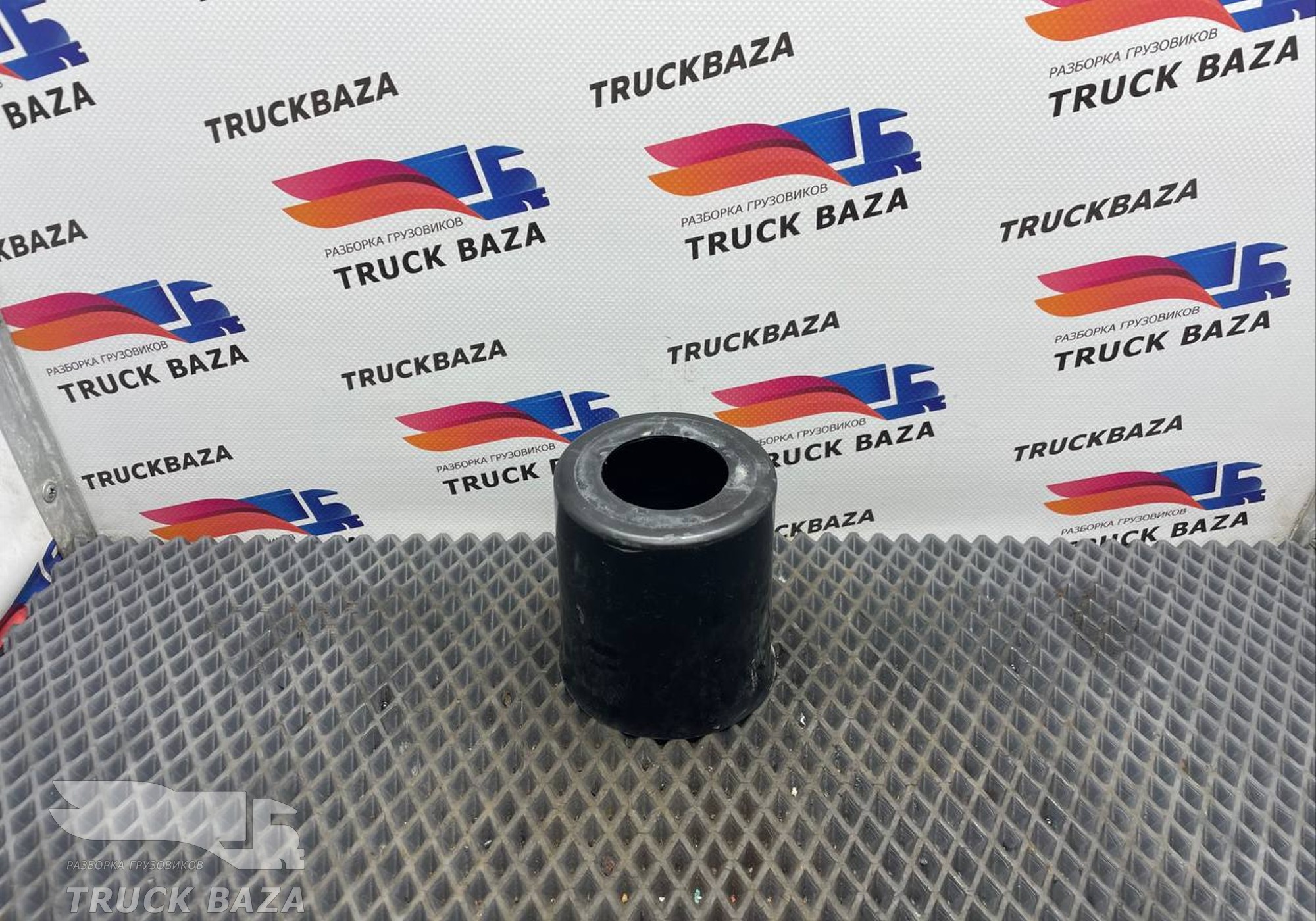 281700016214 пыльник амортизатора кабины для КАМАЗ 54901