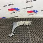 1948152 Кронштейн подножки правый для Daf XF106 (с 2012)