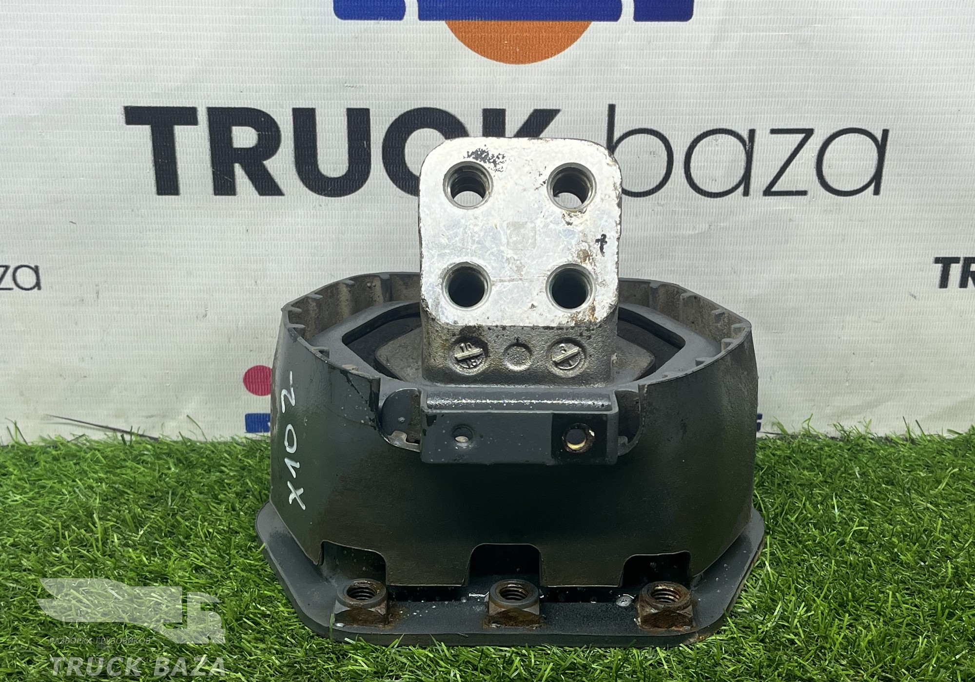 1806720 Подушка двигателя задняя