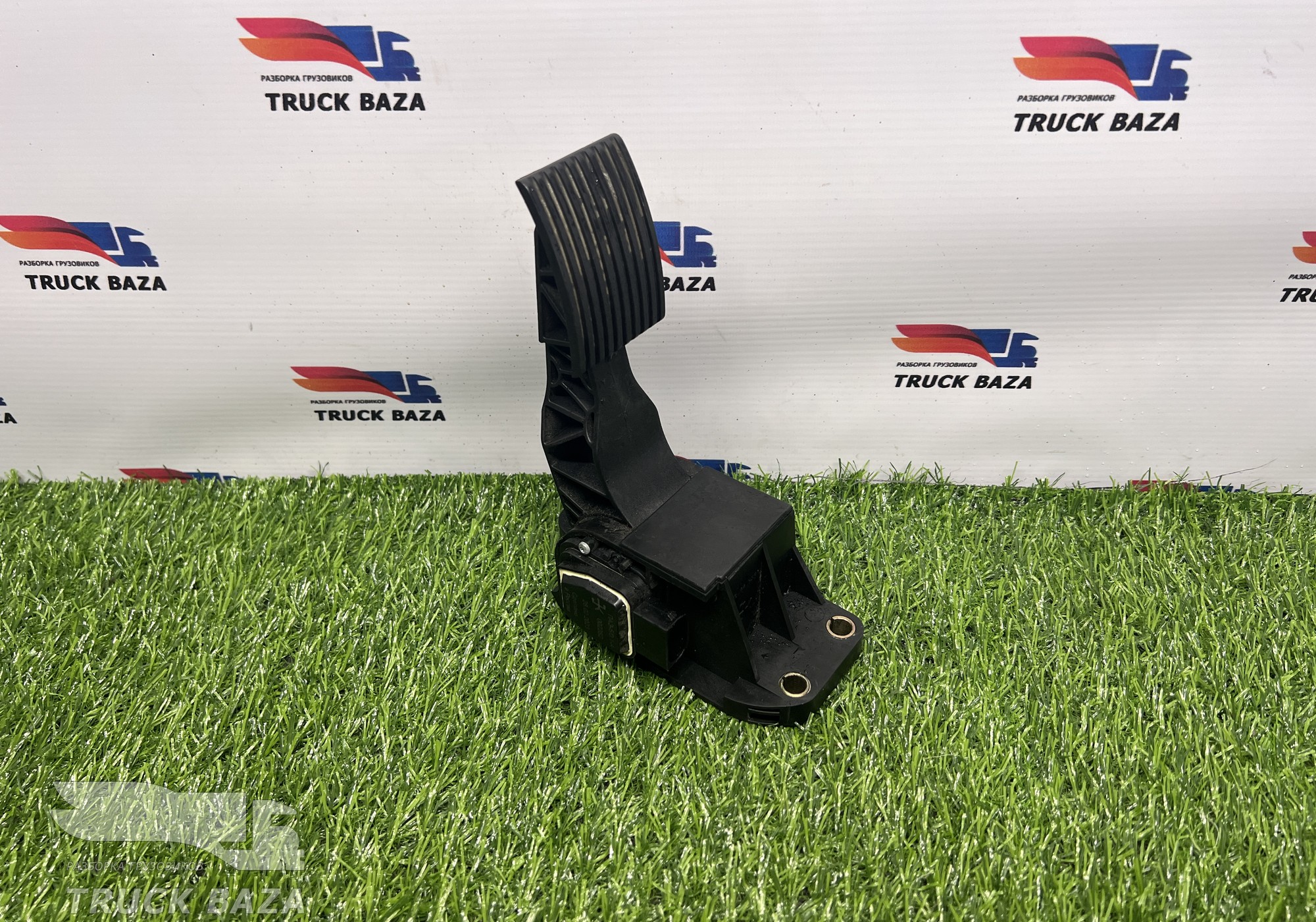 A9603000004 Педаль акселератора