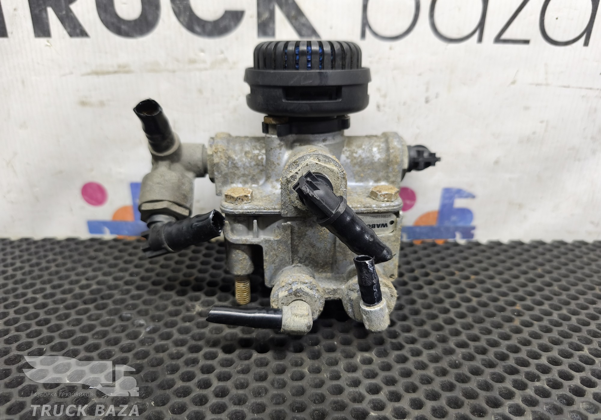 DZ95259360106 Клапан тормозной ускорительный для Shacman F3000 (с 2009)