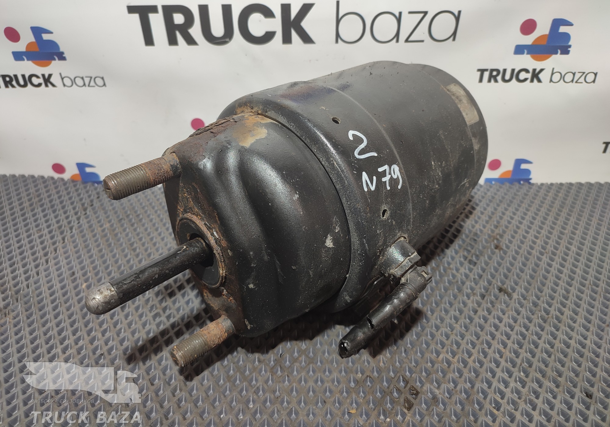 81504116015 Энергоаккумулятор тормозной