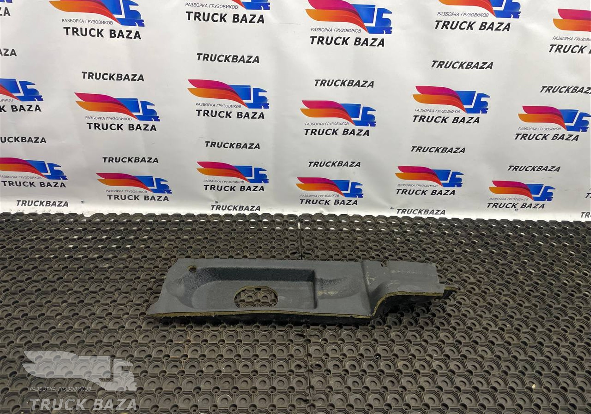 JC46E13049 Покрытие напольное переднее для Ford F-MAX (с 2018)