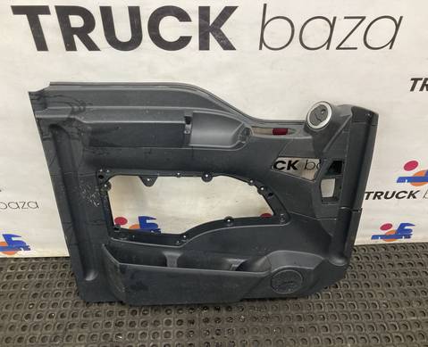 812W626306084 Обшивка двери левой для Sinotruk Sitrak C7H