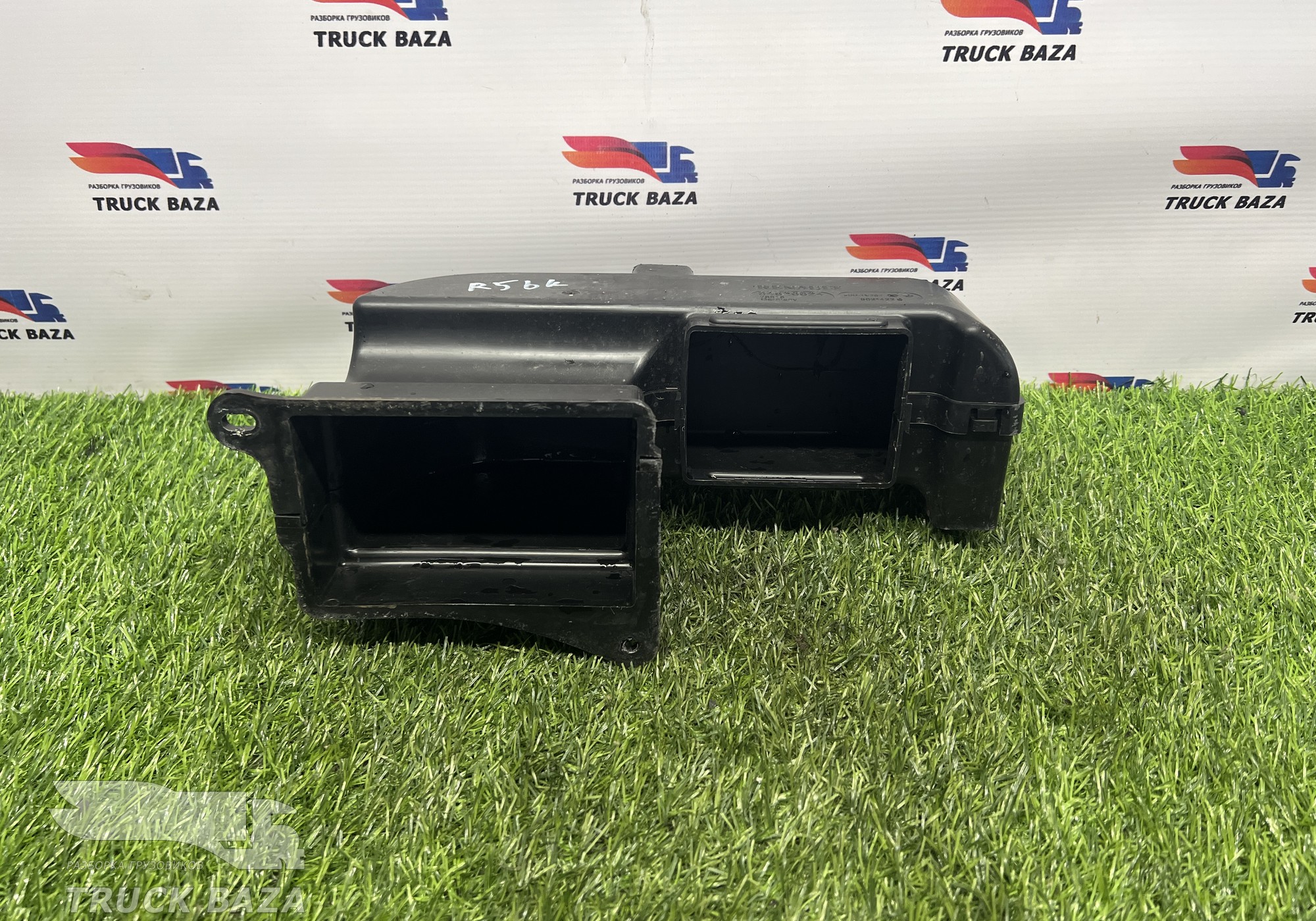 84526824 Воздуховод отопителя для Renault T (с 2013)