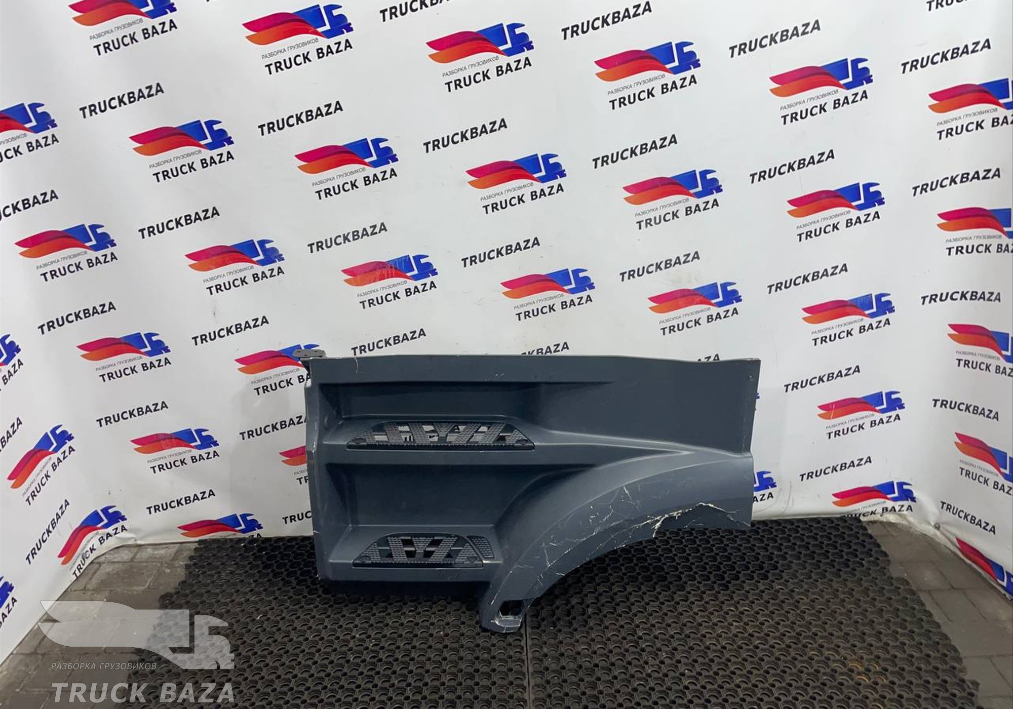 A9616663403 Корпус подножек левый для Mercedes-Benz Actros New Actros MP4 (с 2011)