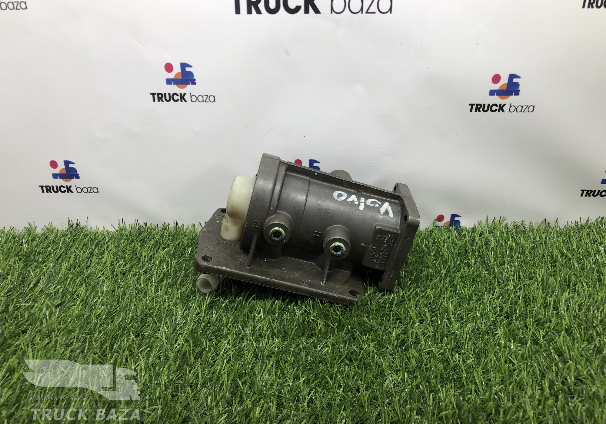 1598125 Кран тормозной главный