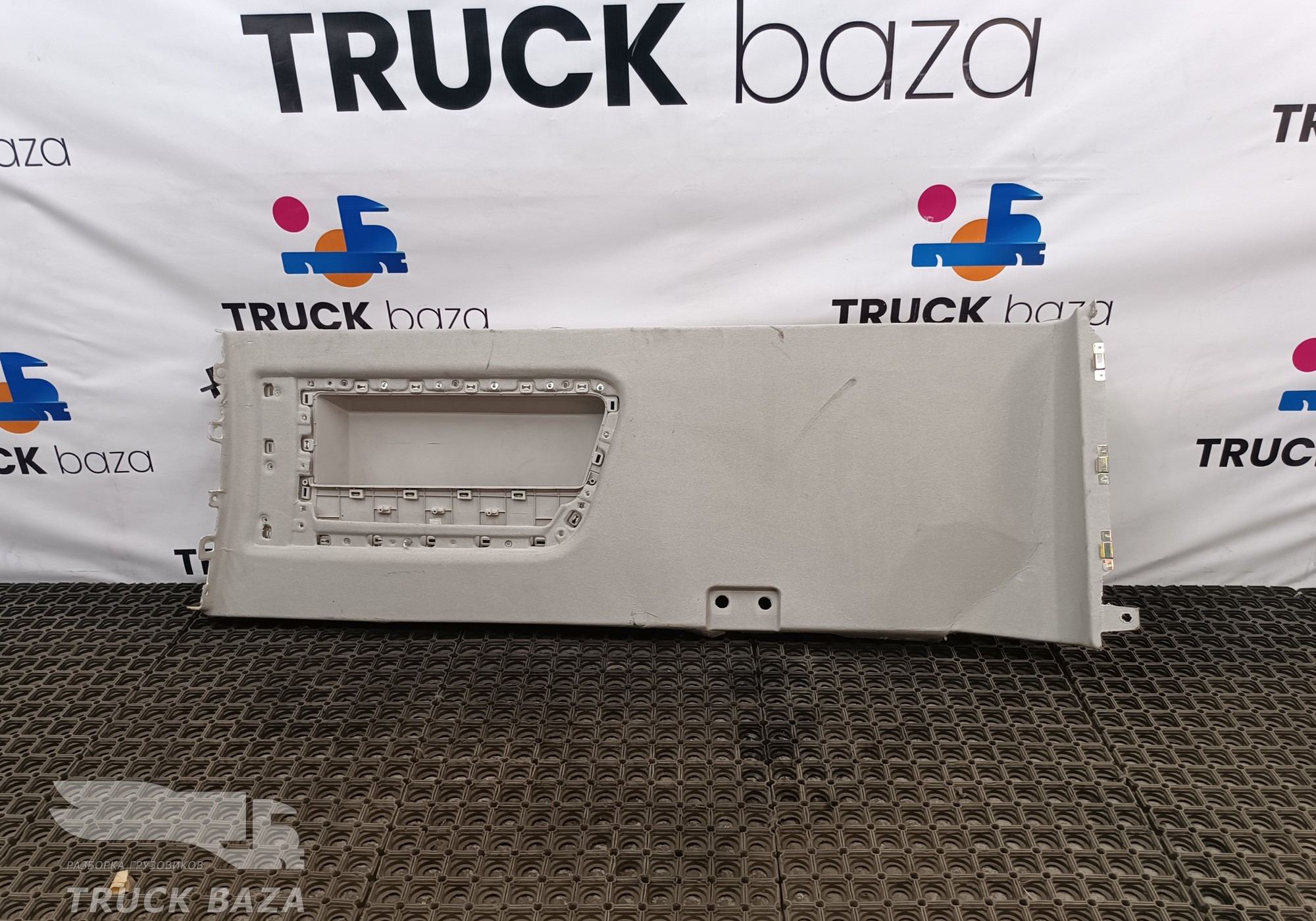 5702038C6300 Обшивка левого потолка для DongFeng GX DFH4180