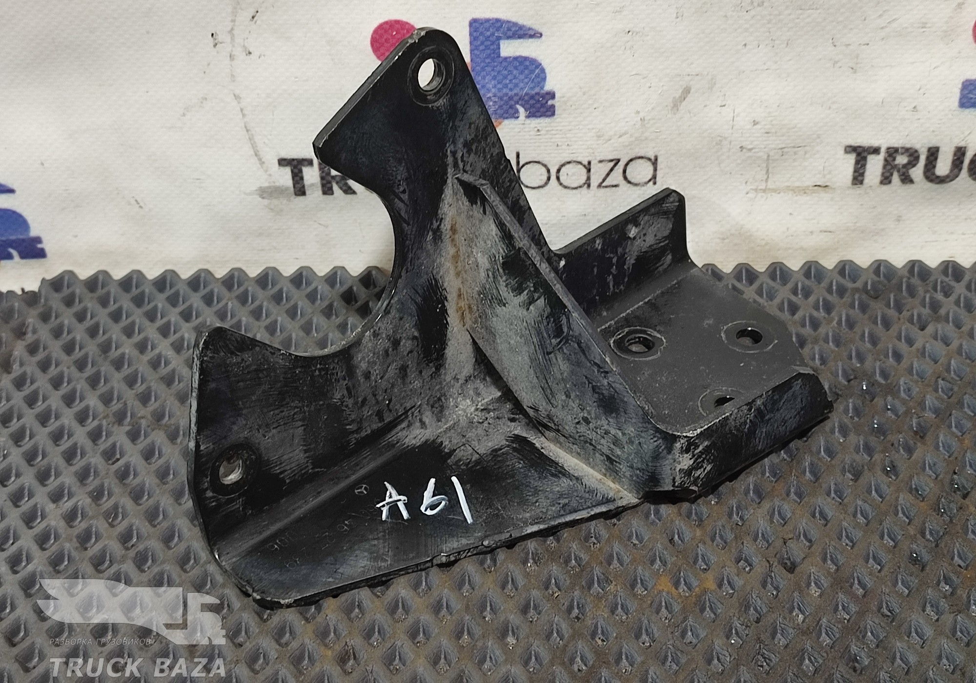 9604627239 Кронштейн рулевого вала для Mercedes-Benz Actros New Actros MP4 (с 2011)