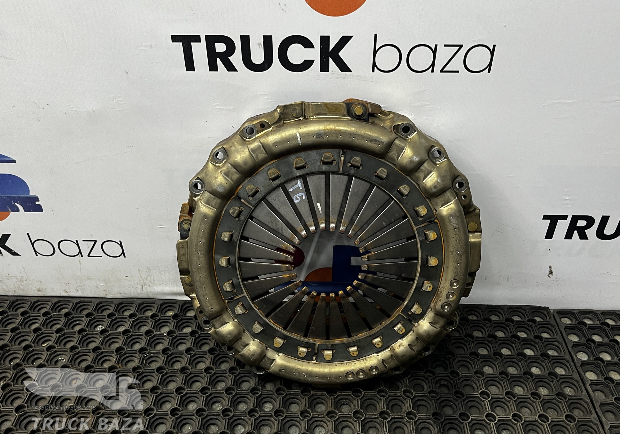 WG9921161501 Корзина сцепления для Sinotruk Sitrak C7H