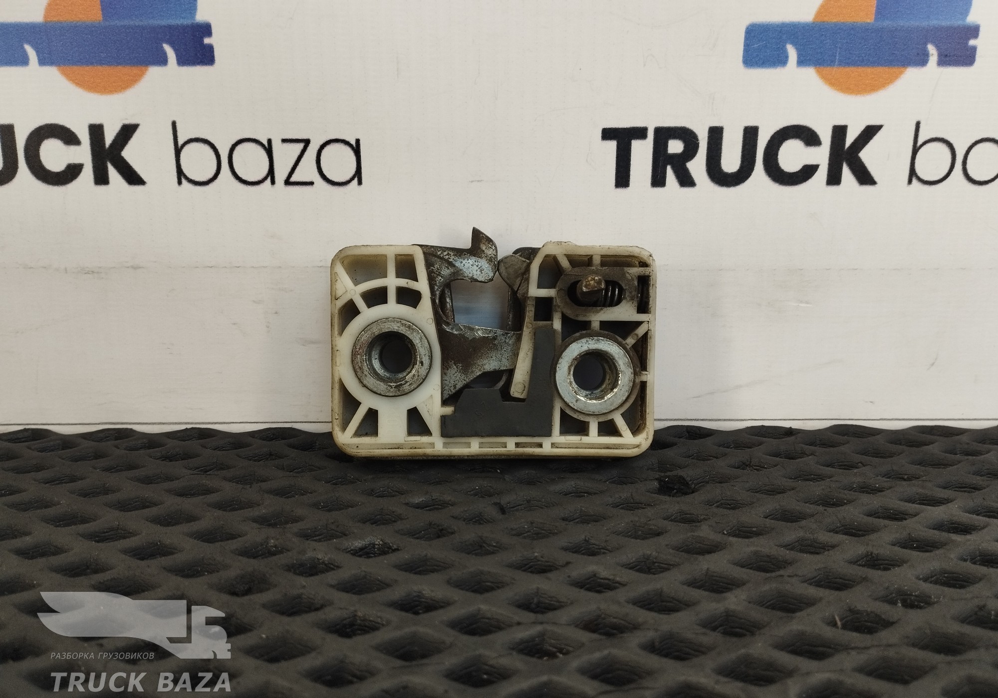 0159150 Замок двери наружный правый для Daf CF