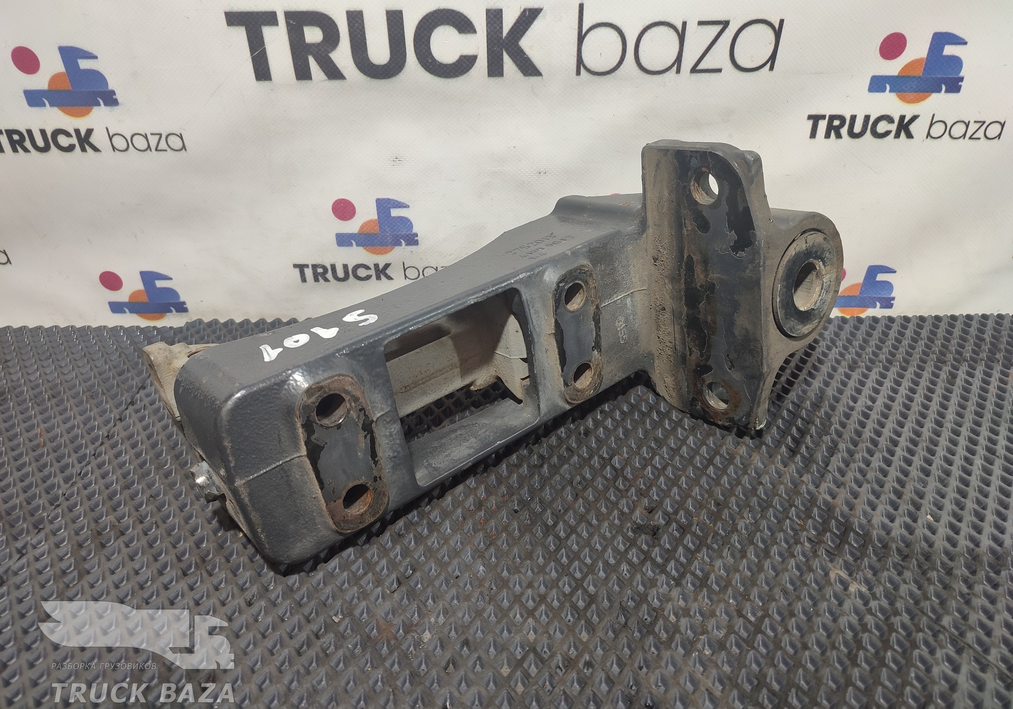 2752013 Кронштейн глушителя для Scania 6-series P (с 2016)