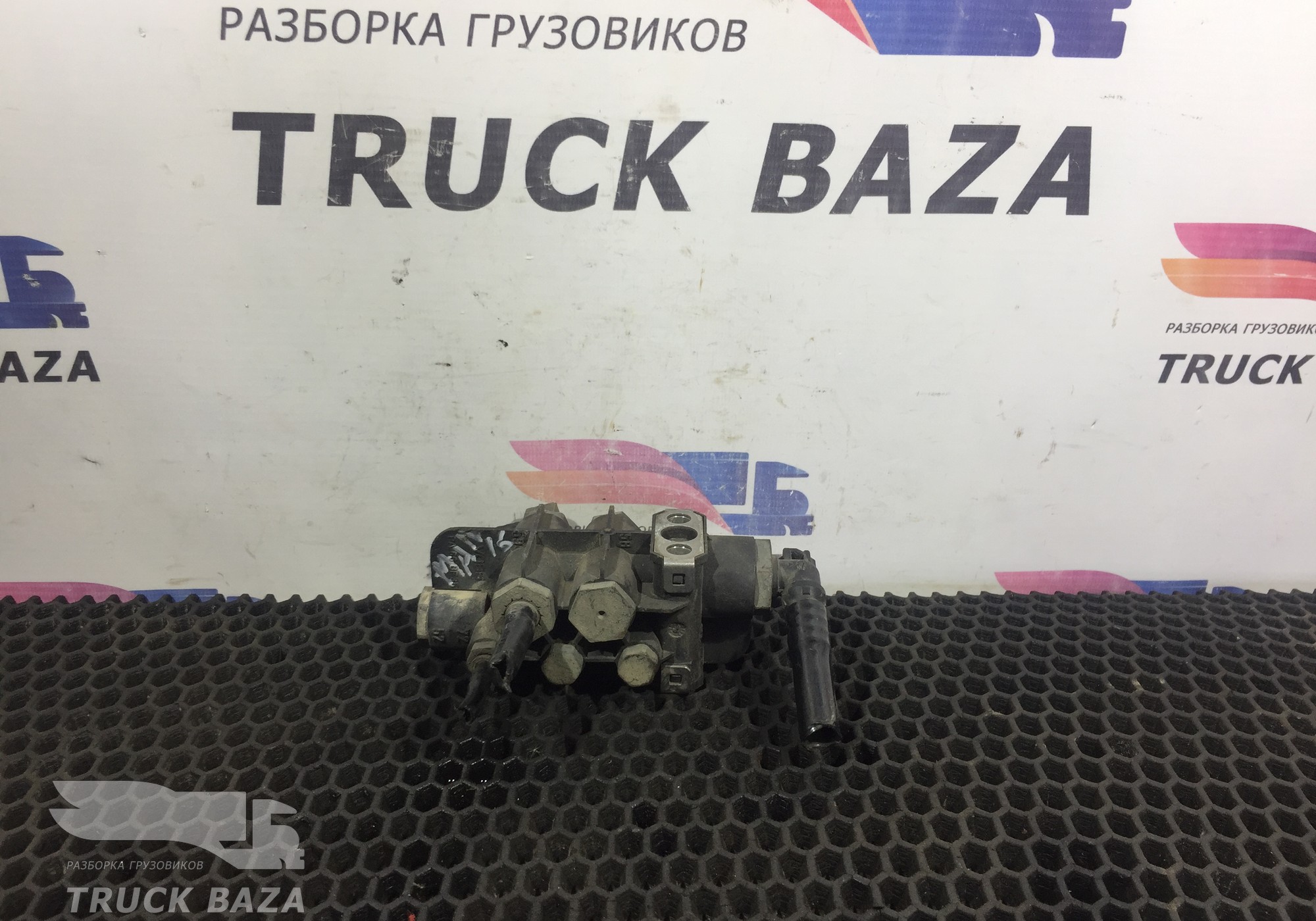 81981836000 Распределитель тормозных сил для Man F2000 I (с 1994 по 1998)