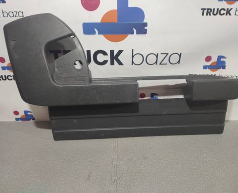 05524 Накладка сиденья правая для Mercedes-Benz Axor