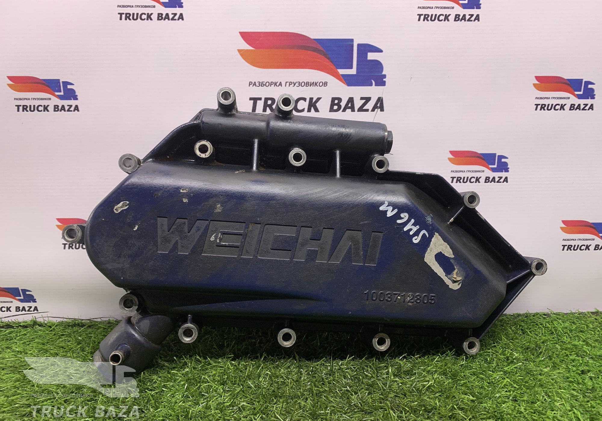 1003712805 Крышка теплообменника для Shacman X3000 (с 2014)