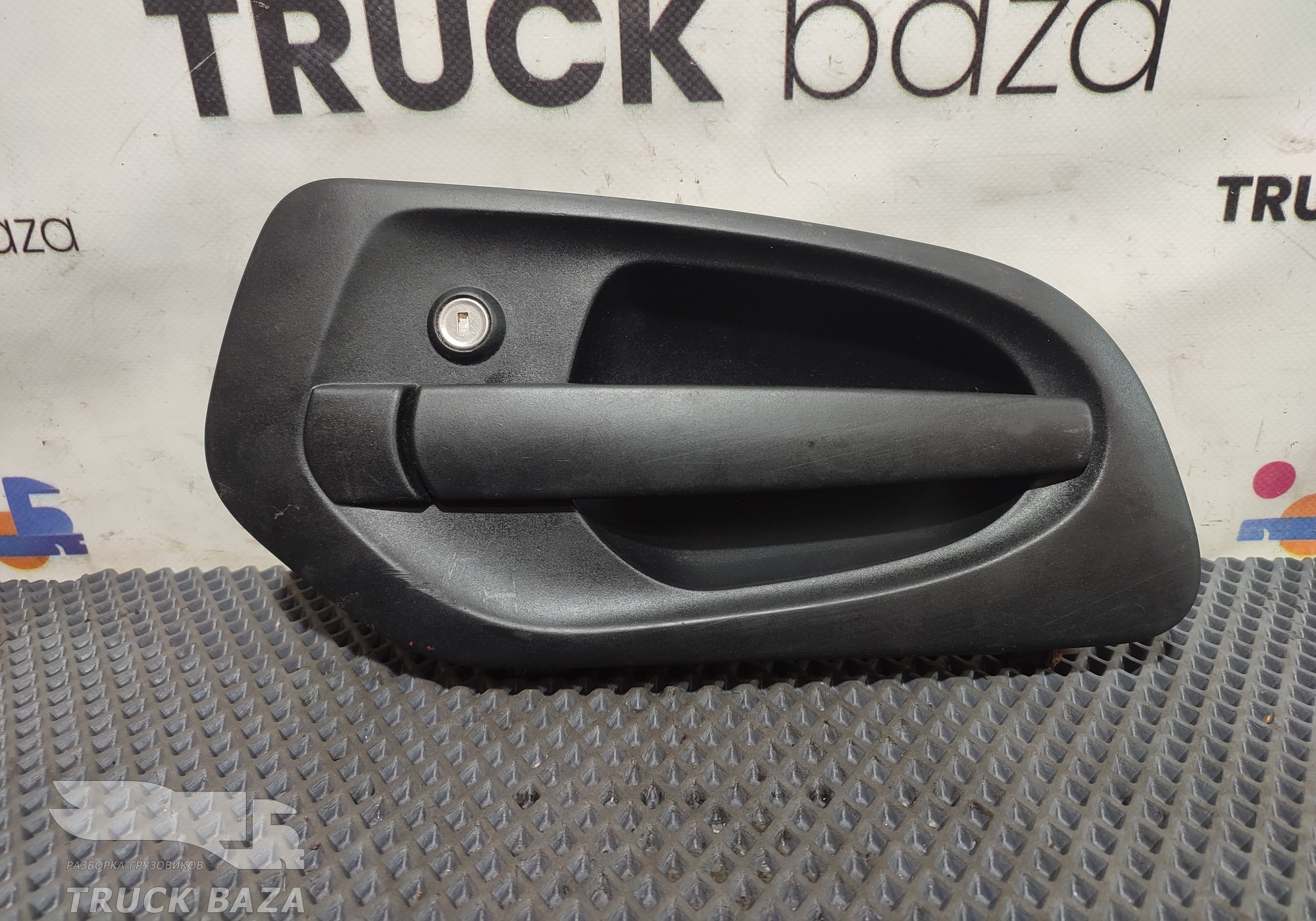 9607231709 Ручка двери наружная правая для Mercedes-Benz Actros New Actros MP4 (с 2011)