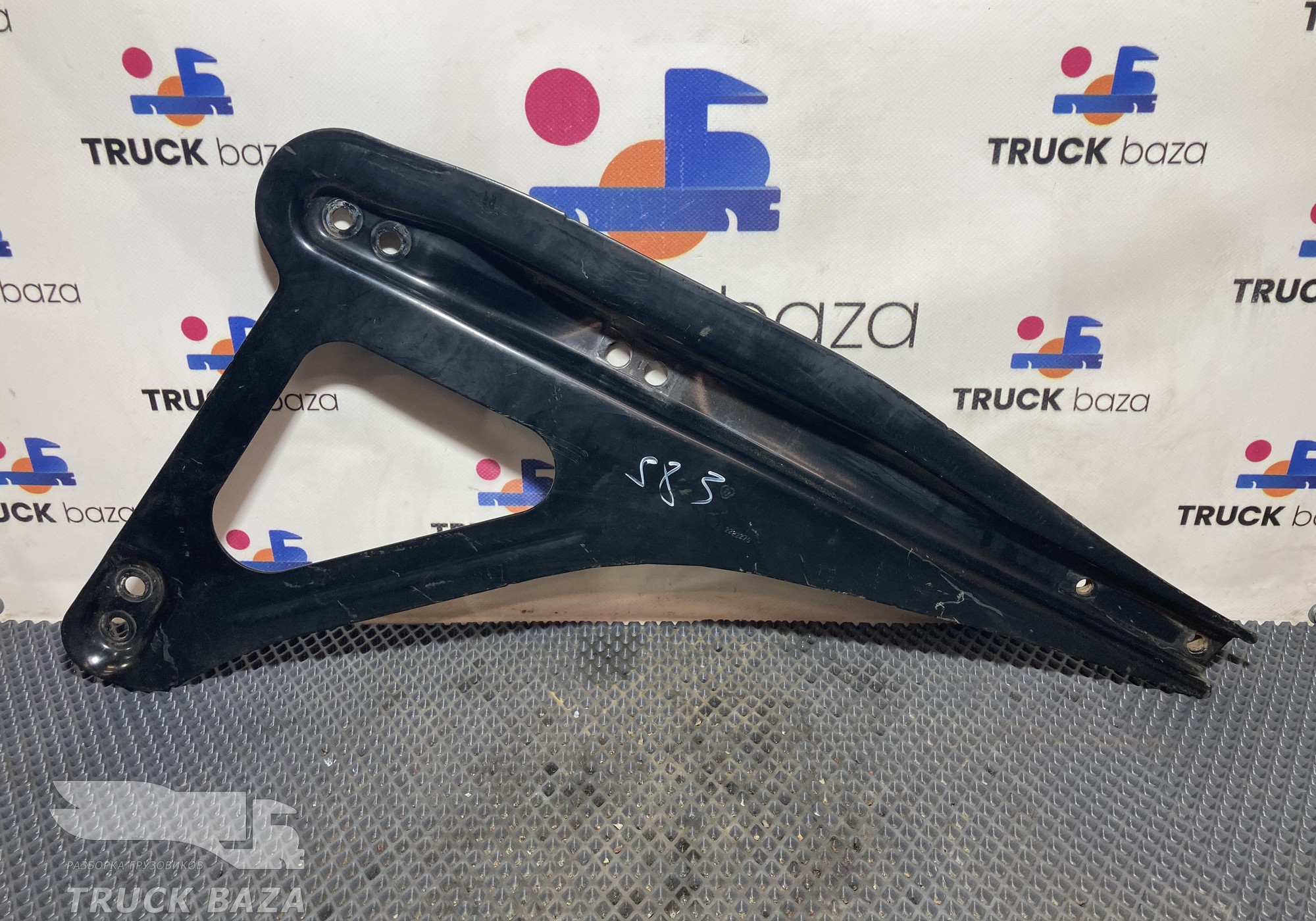 2222270 Кронштейн бака AdBlue для Scania 6-series R (с 2016)