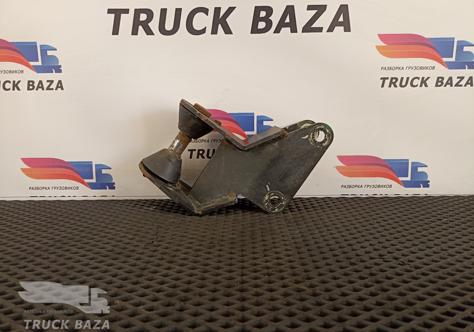 A9303100358 Ответная часть замка кабины для Mercedes-Benz Axor