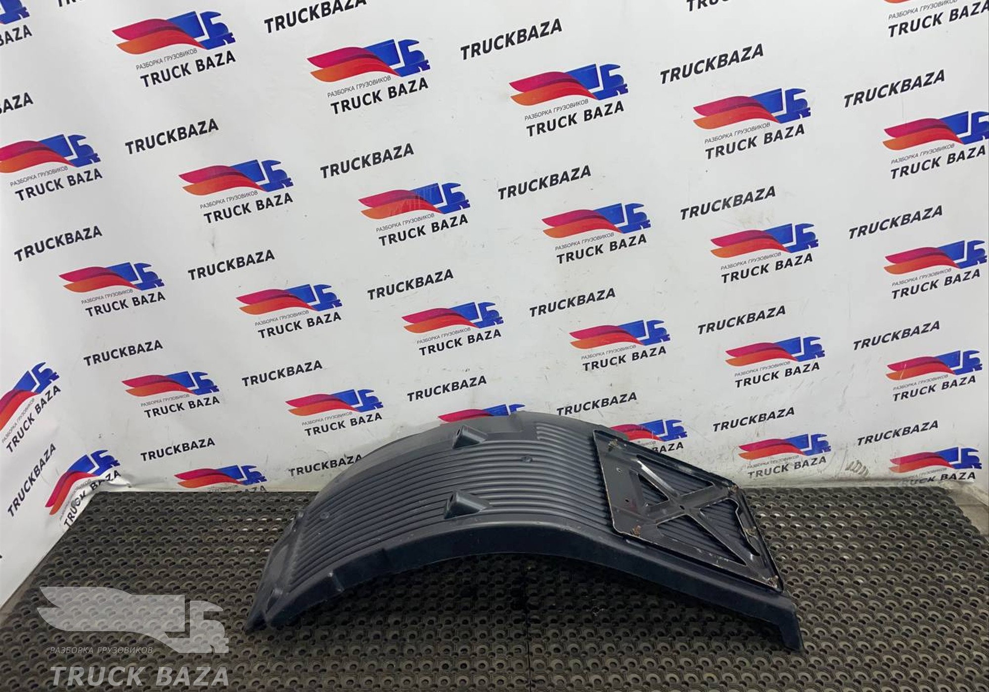 82141524 Крыло переднее правое для Volvo FH 4 (с 2012)