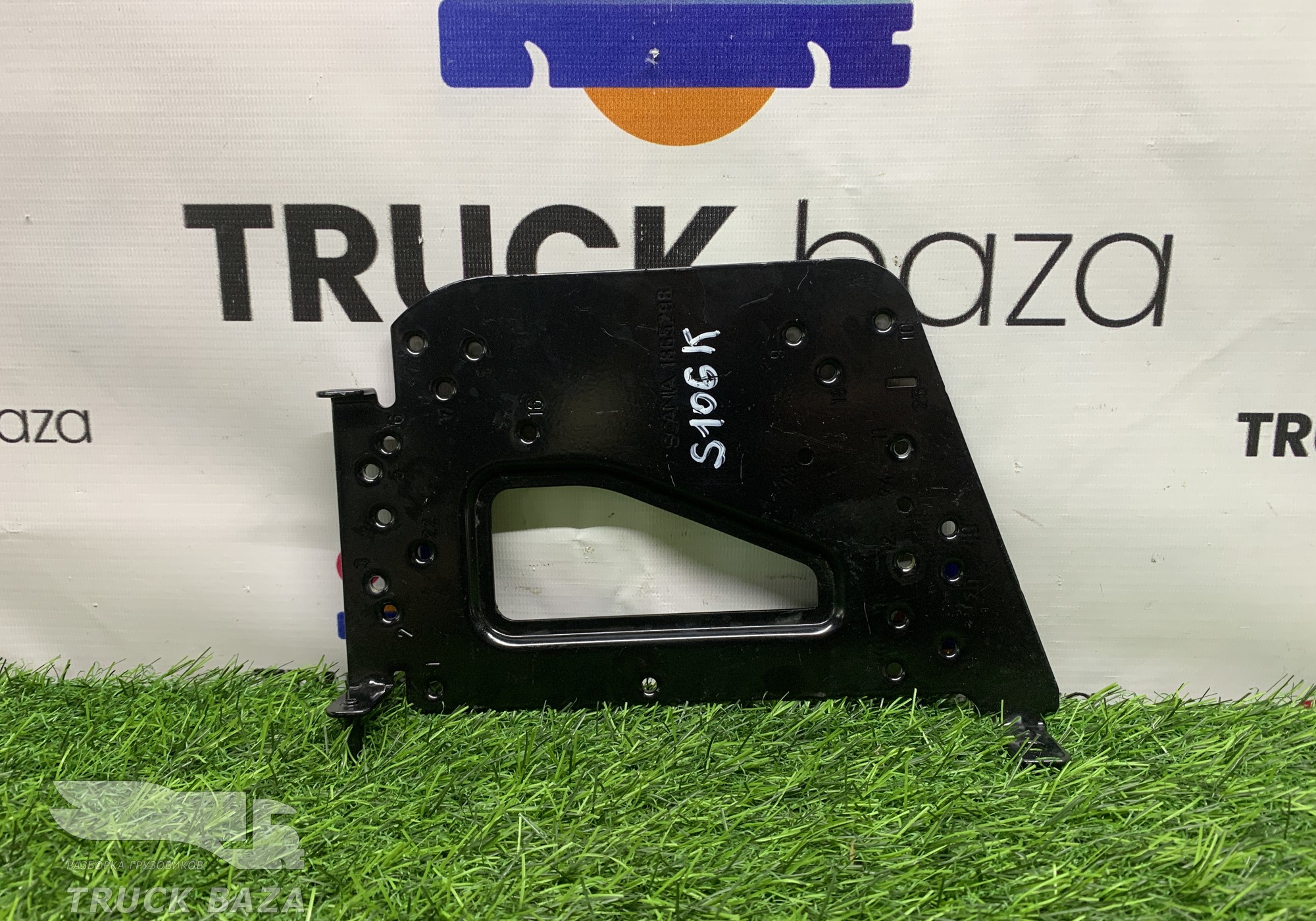 1865298 Кронштейн блока EBS