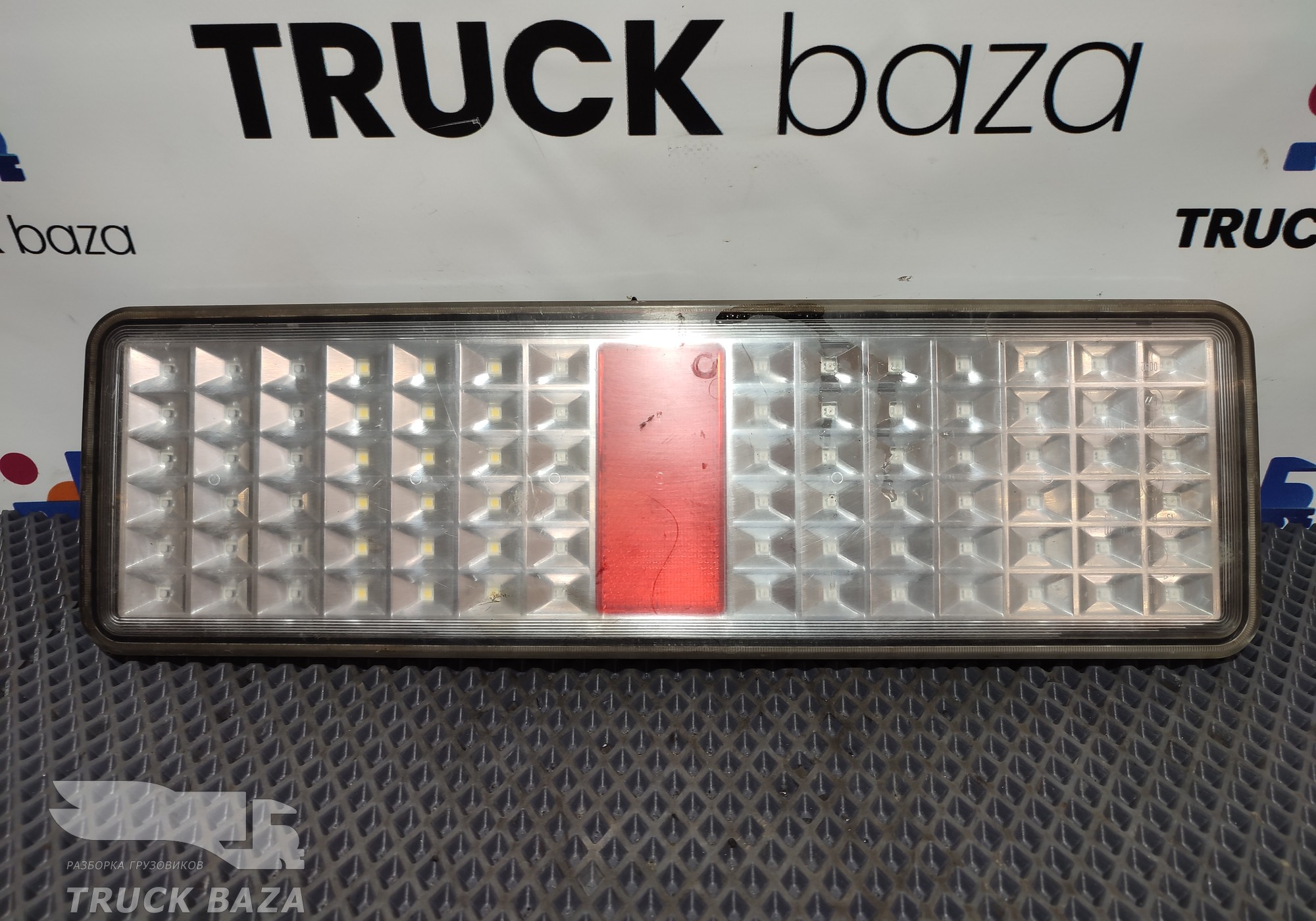 54901371601 Фонарь задний для КАМАЗ 54901