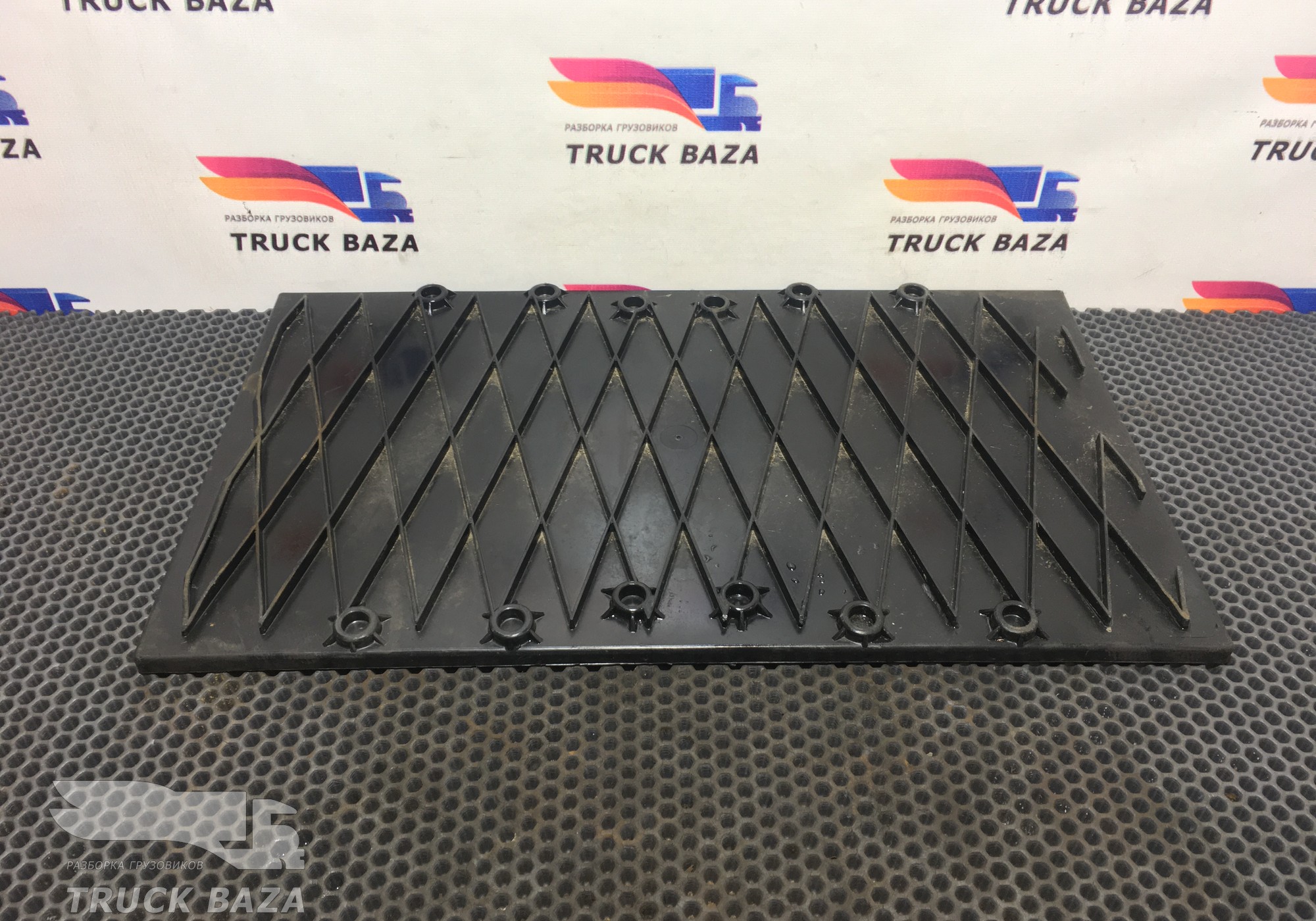 98466721 Подставка под АКБ для Daf