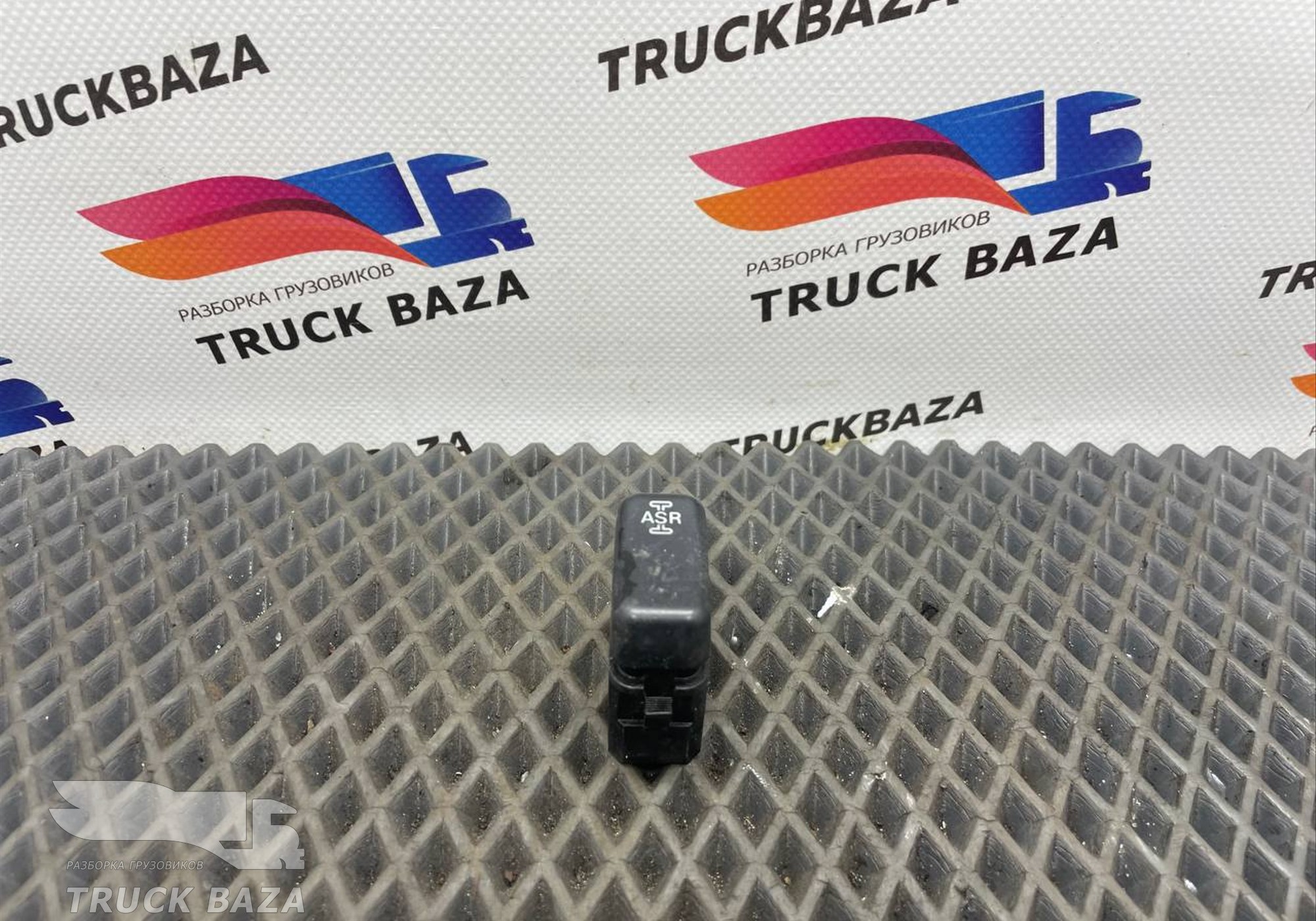 A0035456507 Кнопка переключения ASR для Mercedes-Benz Actros MP1 (с 1996 по 2003)