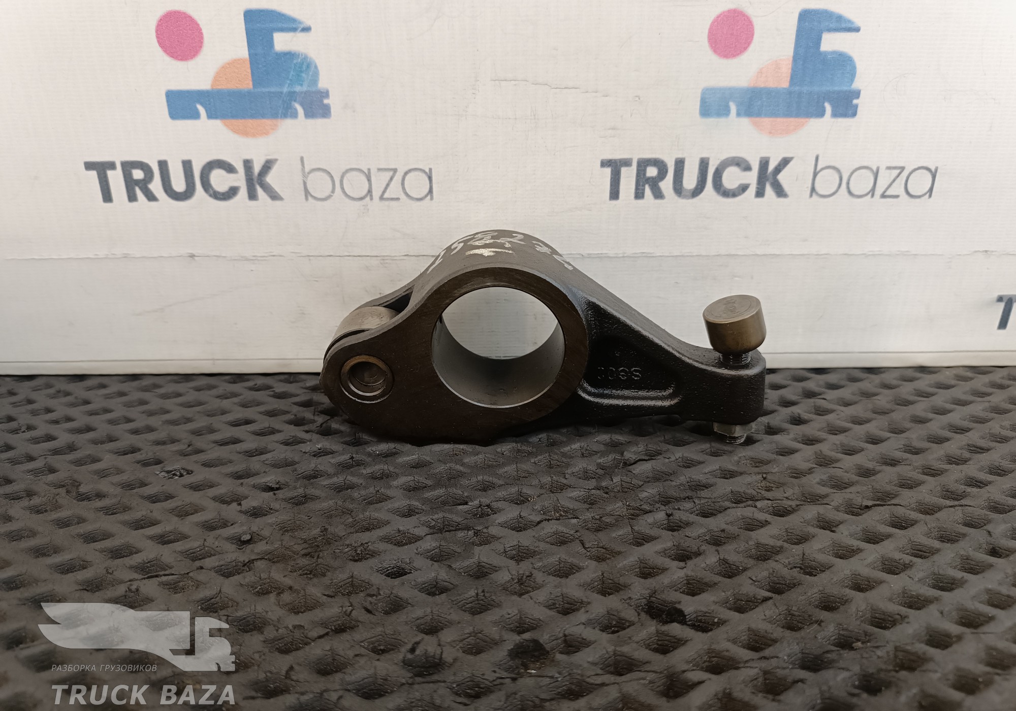 21881494 Рокер впускной для Renault T