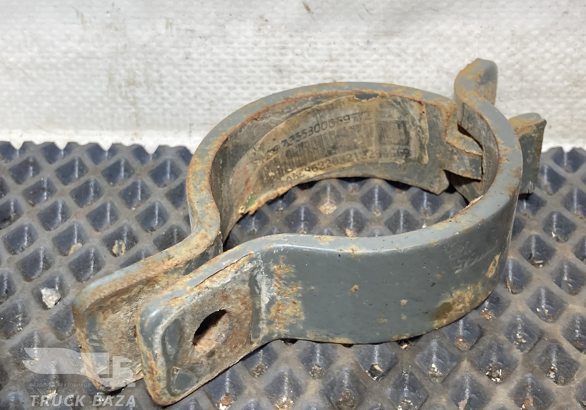 YZ972553000697 Хомут патрубка ретардера для Sinotruk Howo