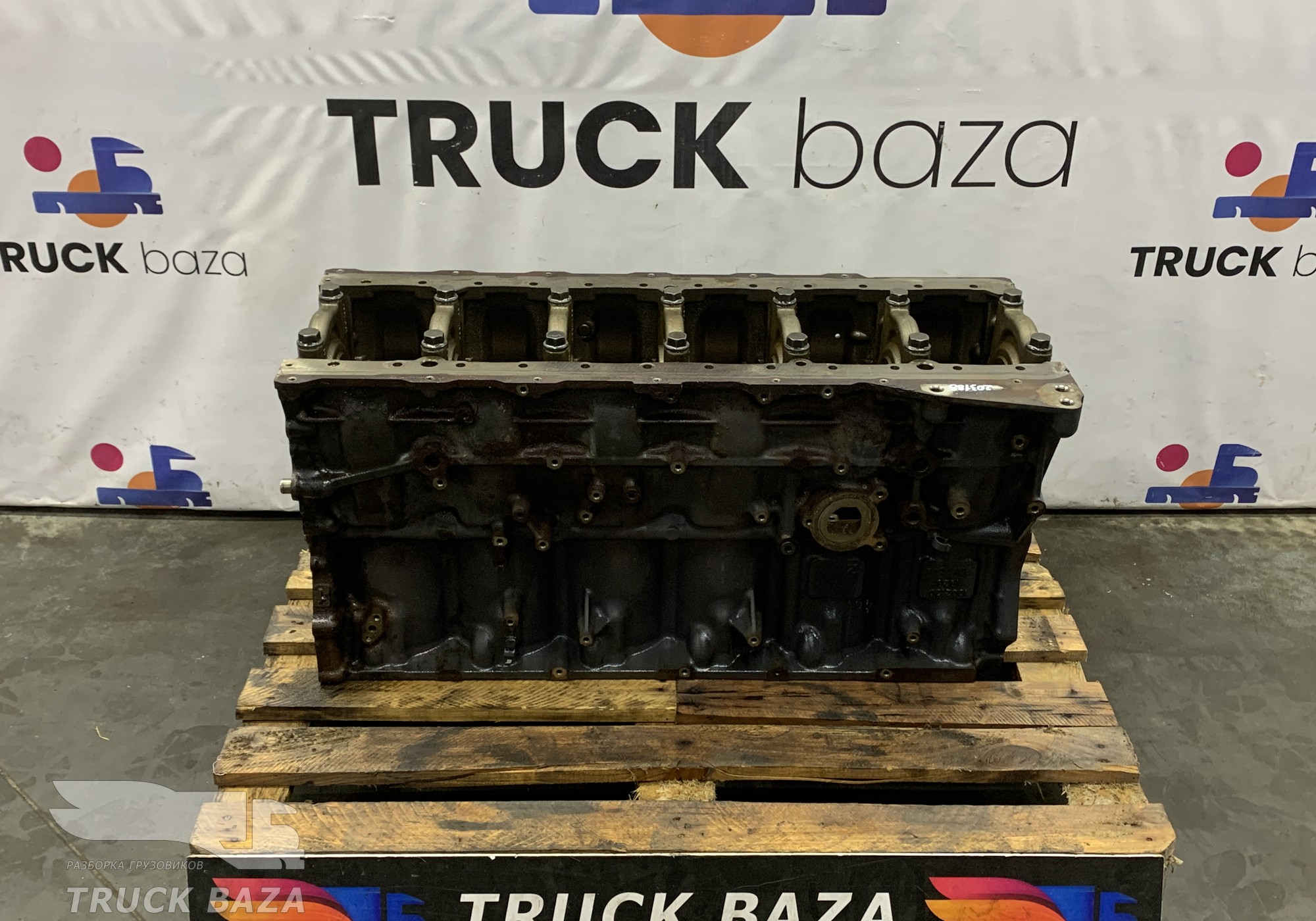 7421428017 Блок двигателя DTI11 для Renault T