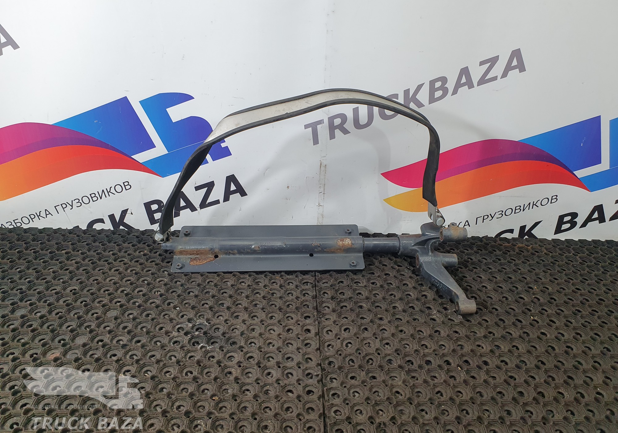 41297921 Кронштейн бака AdBlue для Iveco Stralis I (с 2002)