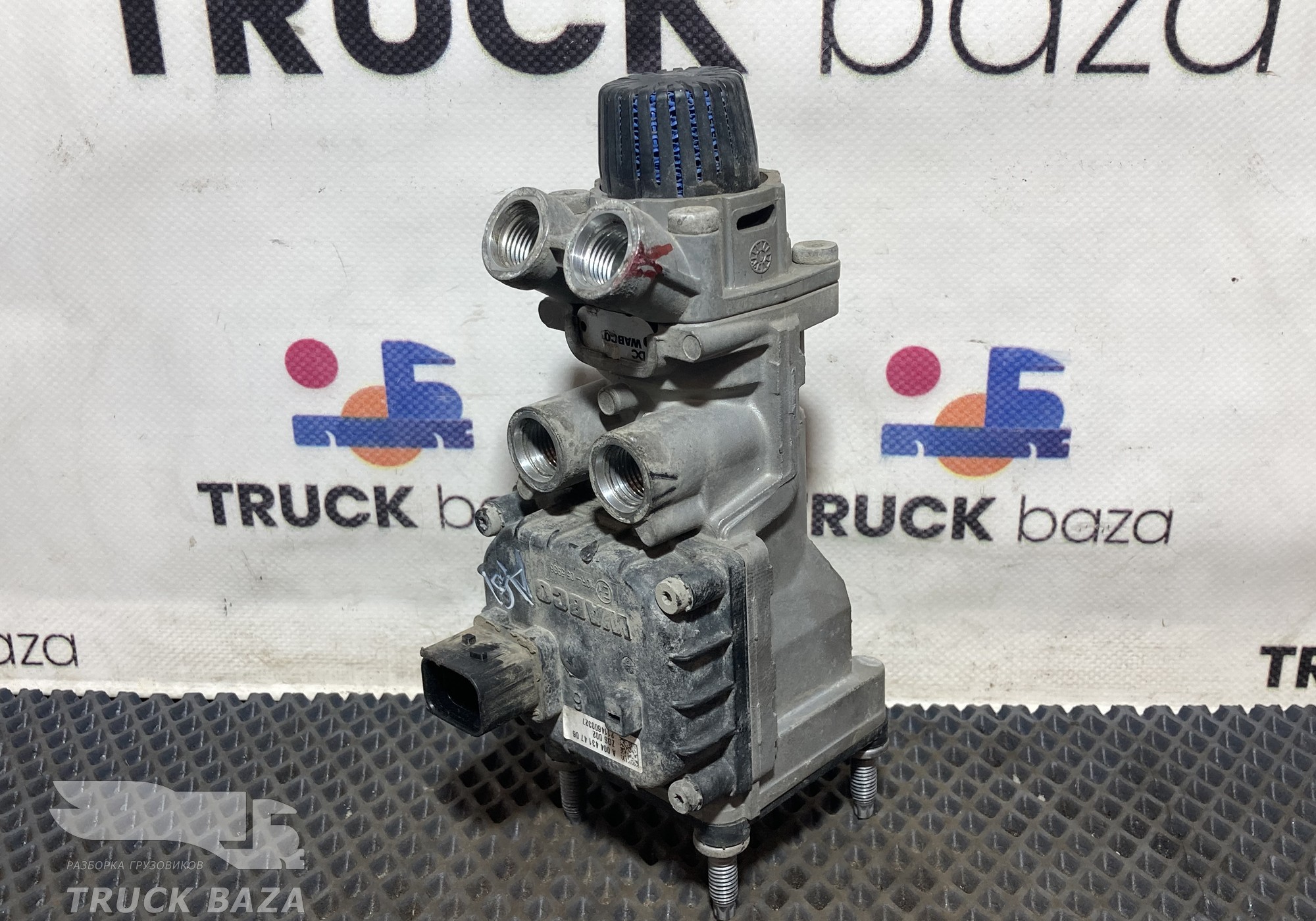 0044314706 Кран тормозной главный для Mercedes-Benz Actros New Actros MP4 (с 2011)