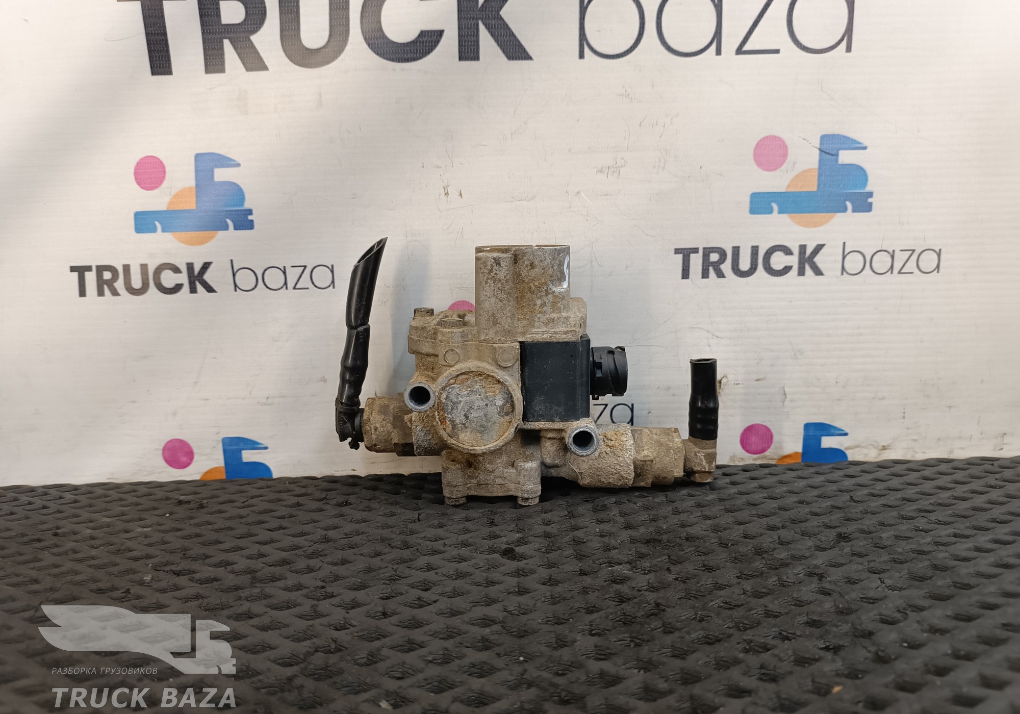 DZ9100580213 Кран ABS