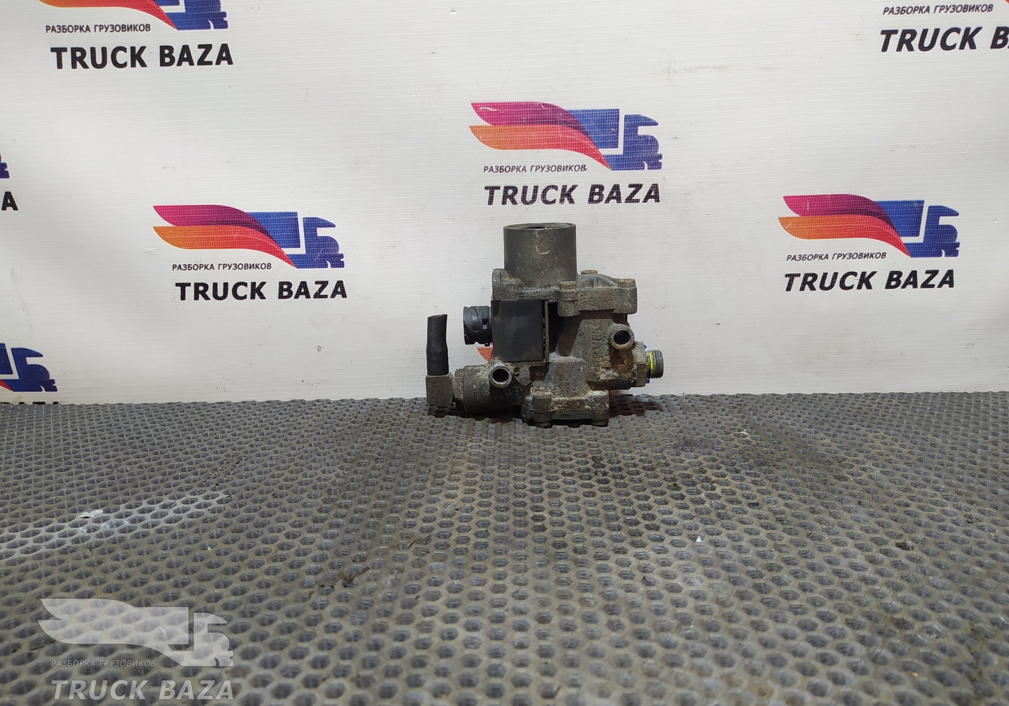 81524526039 Кран ABS для Mercedes-Benz Atego