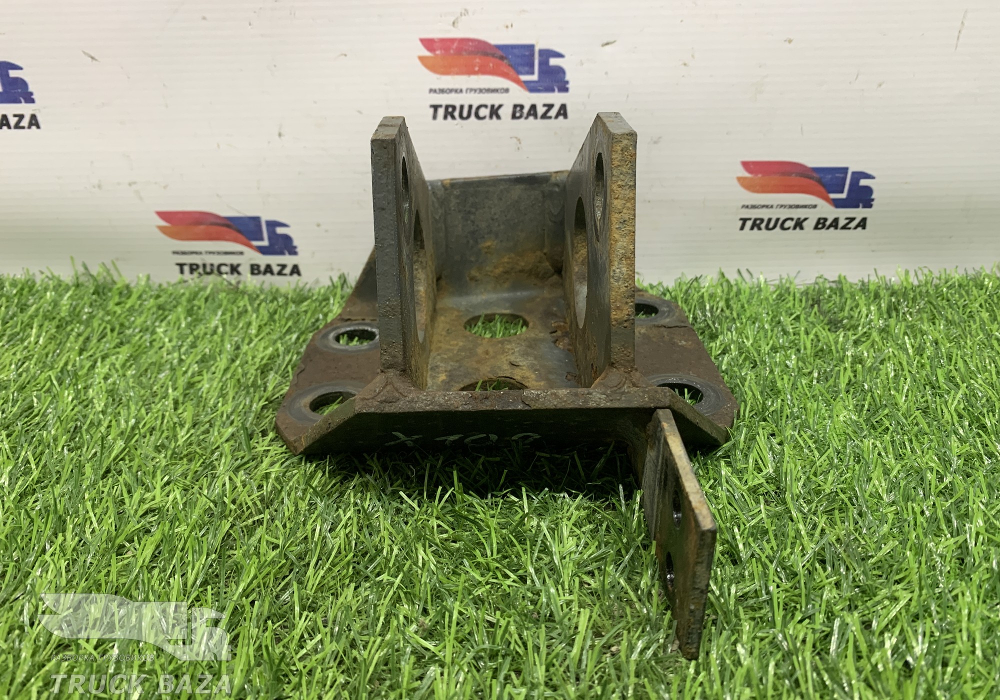 1455084 Кронштейн стойки стабилизатора правый для Daf XF105 (с 2005)