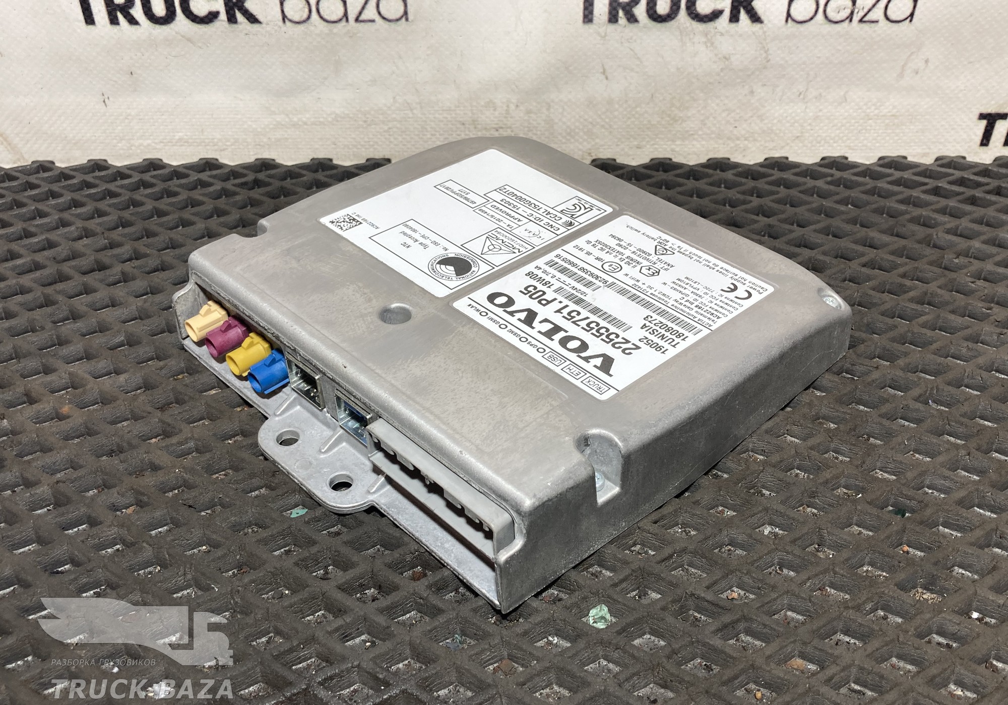 22555751 Блок управления Telematic TGW2.1 3G + WIFI W для Volvo FH 4 (с 2012)