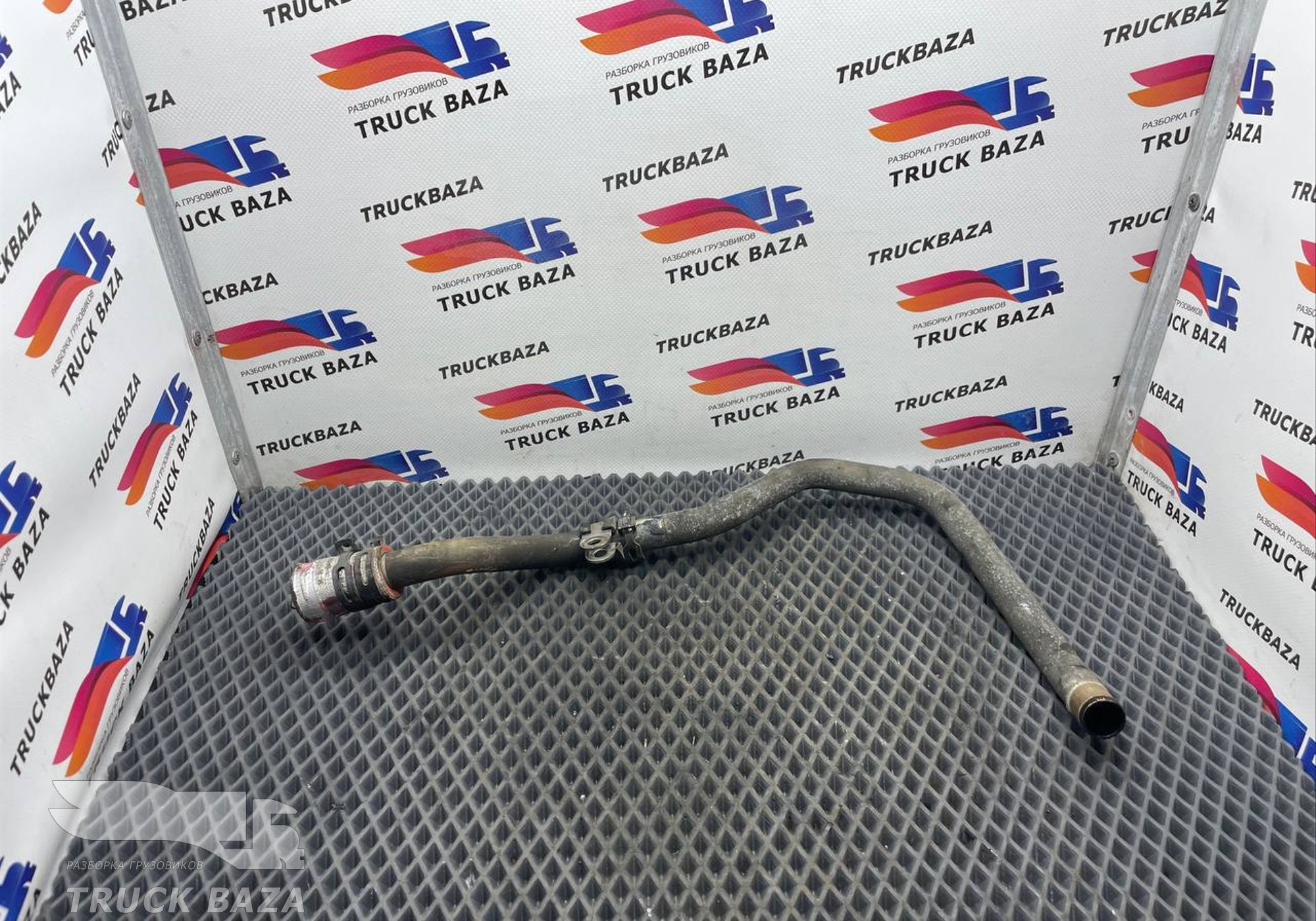 51018025877 Трубопровод отвода воздуха для Man TGX II (с 2012)