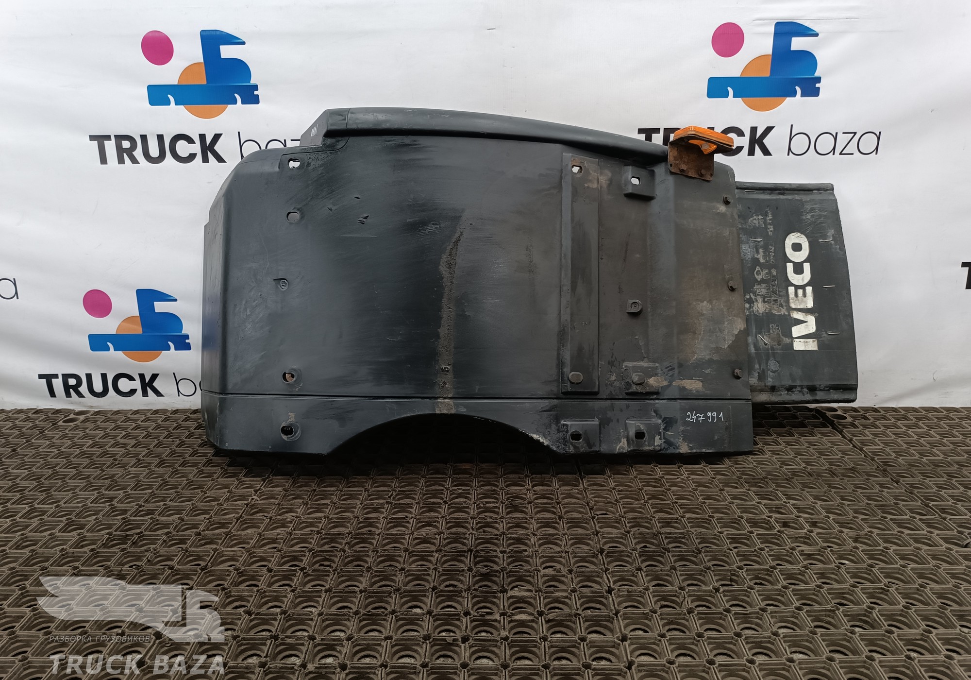 504208707 Крыло переднее правое задняя часть для Iveco Stralis II Hi-Way (с 2012)
