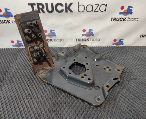 1481526 Кронштейн тормозных кранов для Scania