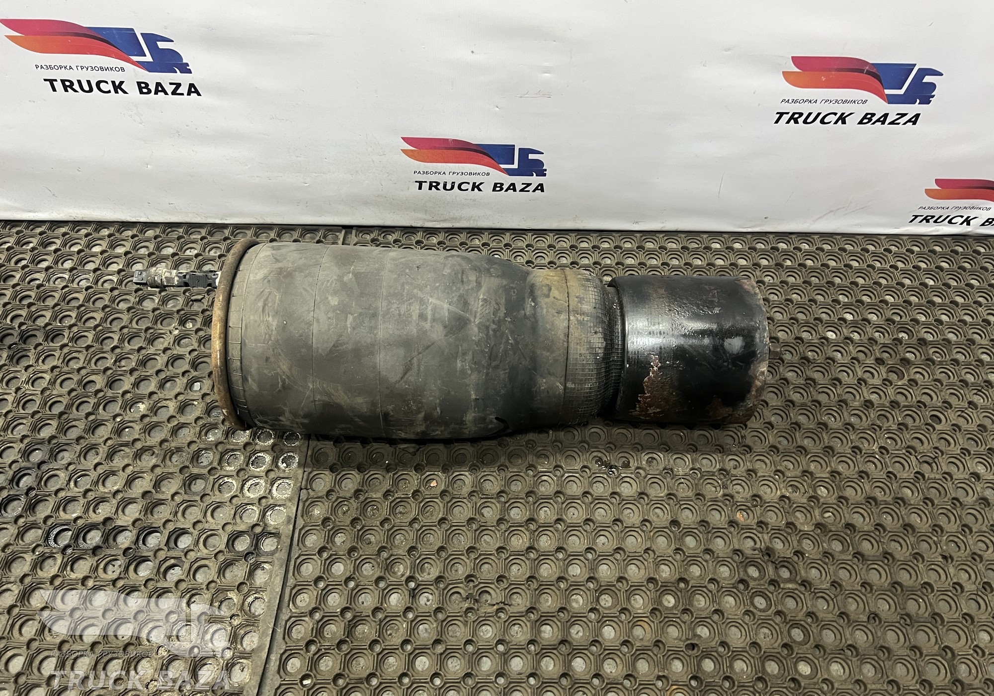 2357532 Подушка пневмоподвески задняя