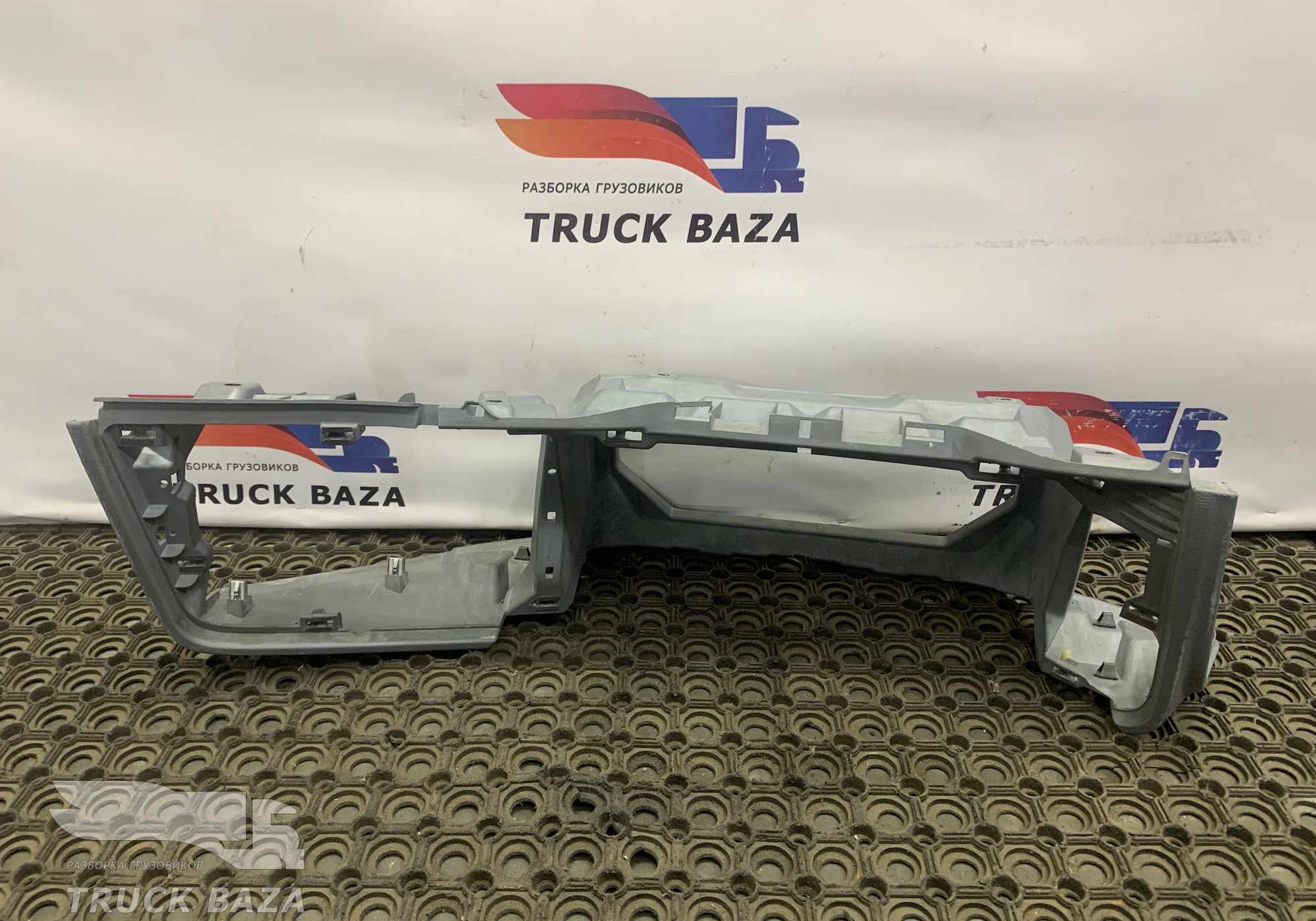 A9676800555 Накладка панели приборов