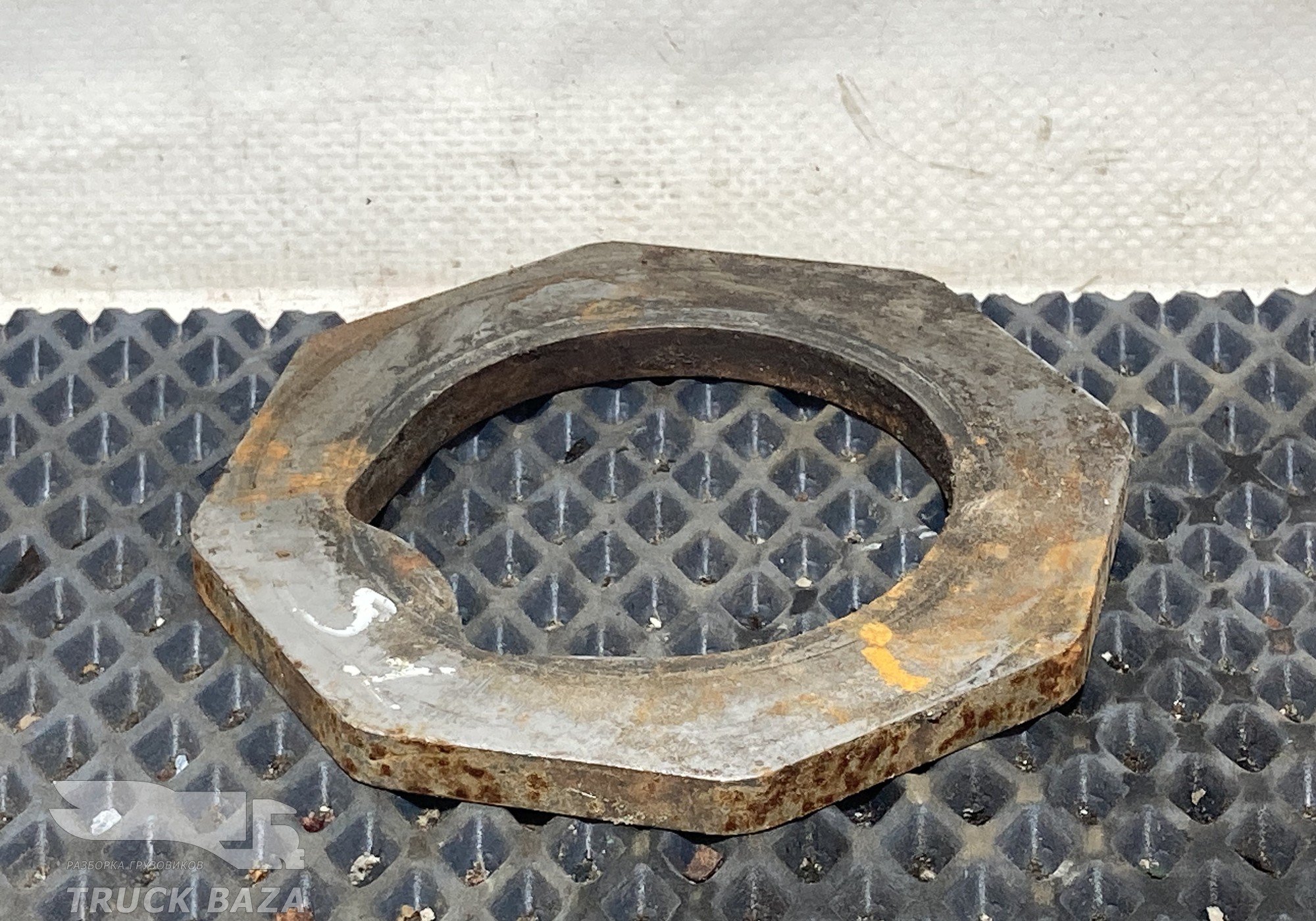 1365594 Шайба передней ступицы