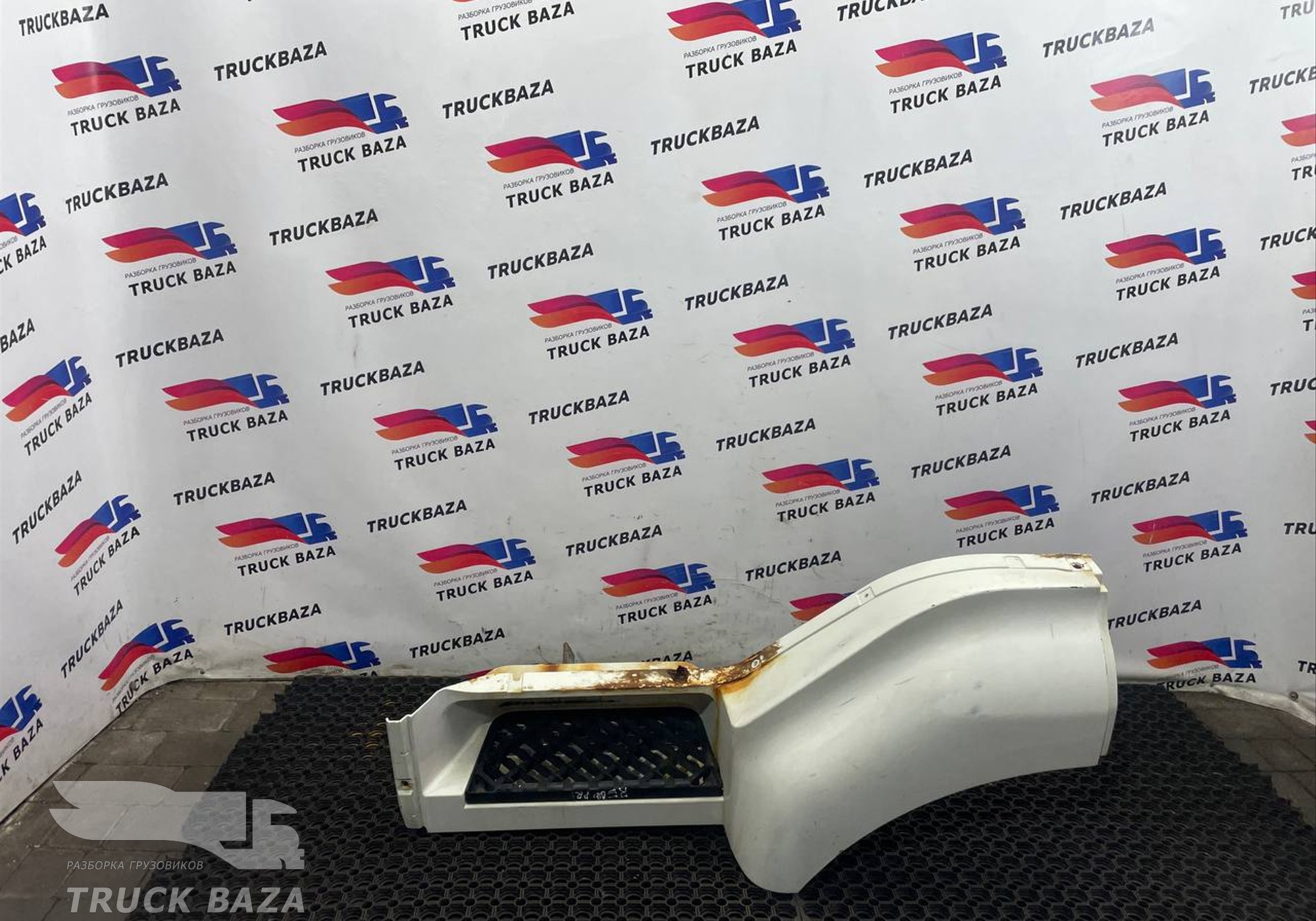 5010225083 Корпус подножки левый для Renault Premium II (с 2005 по 2013)