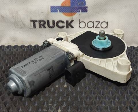 55382110 Моторчик стеклоподъемника левый для КАМАЗ 54901