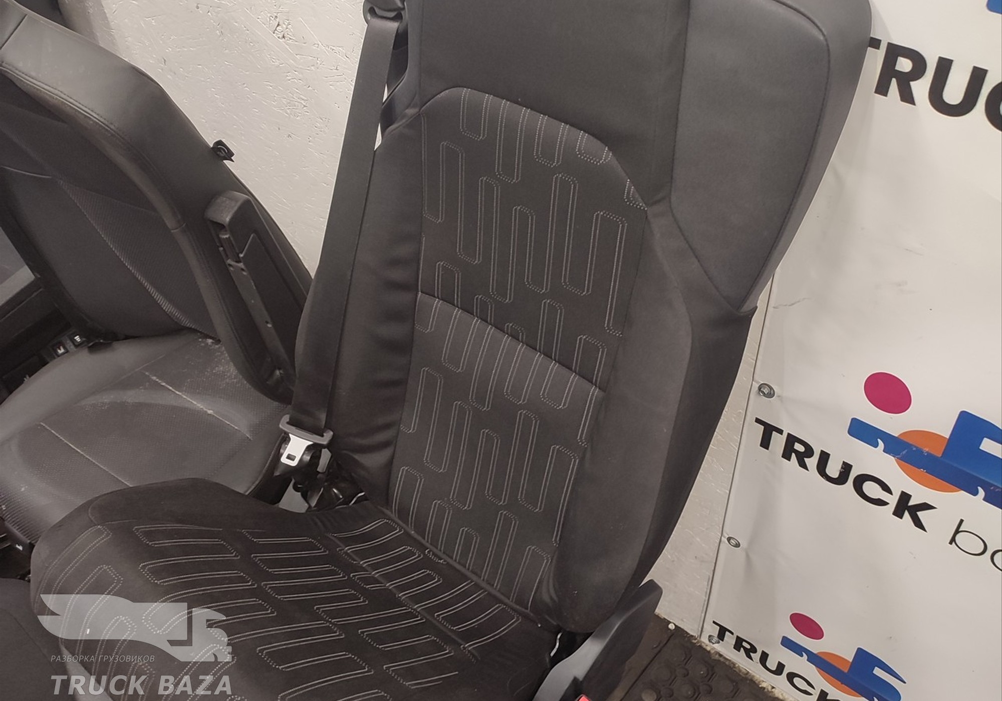 A9609107401 Комплект сидений для Mercedes-Benz Actros New Actros MP4 (с 2011)