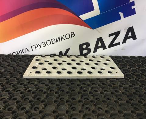 9406660128 Площадка подножки для Mercedes-Benz Axor